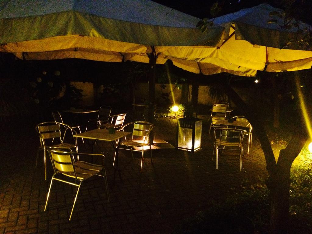 Hotel Paradiso Milánó Kültér fotó